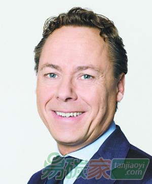 ING集團執行董事會主席兼首席執行官海默斯